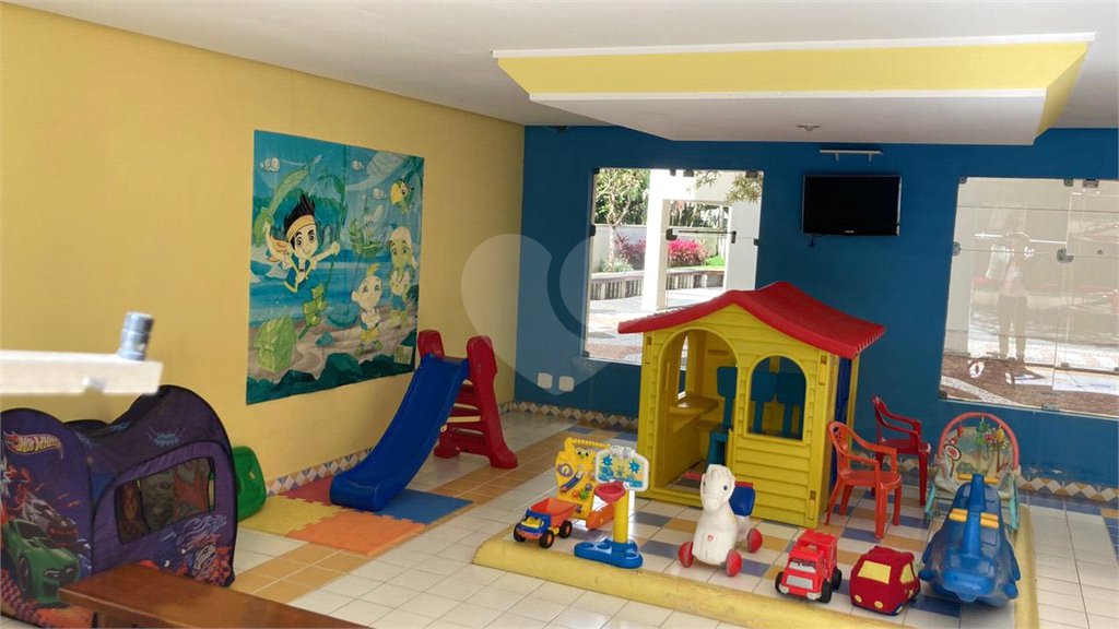 Apartamento à venda com 4 quartos, sendo 3 suítes,  em Cidade São Francisco, São Paulo, SP