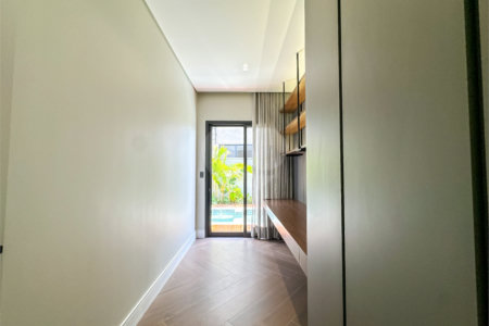Casa à venda com 3 suítes no condomínio Villa dos Pinheiros, Indaiatuba - SP