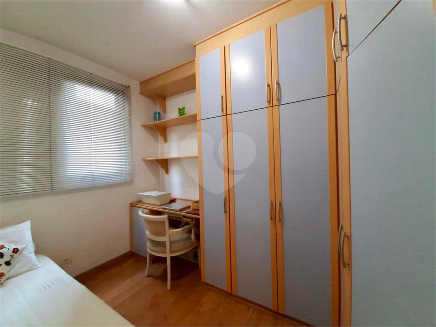 Apartamento para alugar com 3 quartos, sendo 1 suíte, em Vila Olímpia, São Paulo, SP