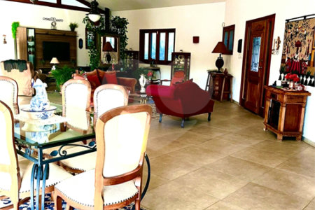 Casa à venda com 4 suítes no condomínio Residencial Vale das Laranjeiras, Indaiatuba - SP