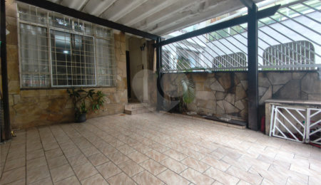 Sobrado à venda com 2 quartos em Água Fria, São Paulo, SP