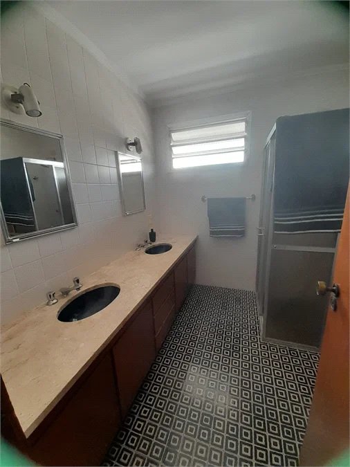 Casa para alugar com 3 quartos, sendo 1 suíte,  em Vila Sônia, São Paulo, SP