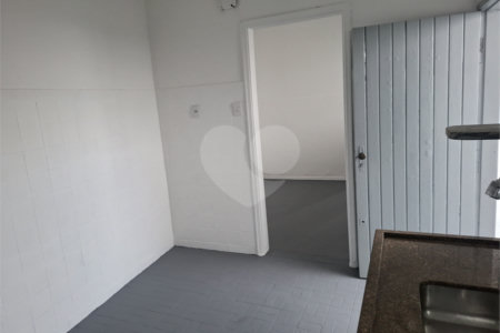 Casa Térrea à venda com 1 quarto em Vila Gustavo, São Paulo, SP