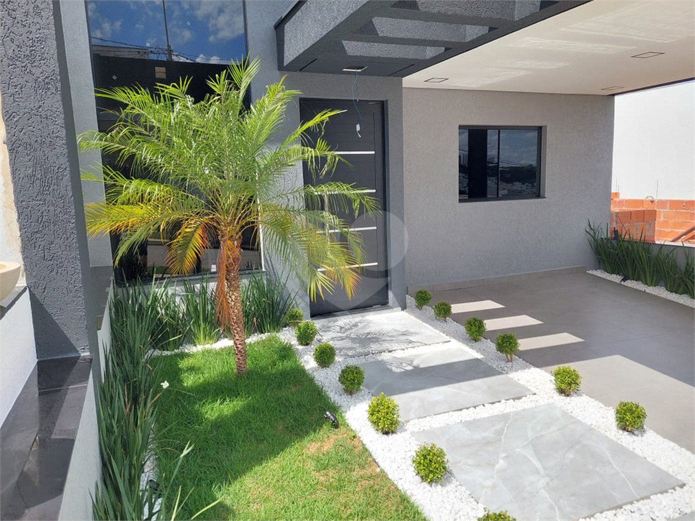 Casa à venda com 3 quartos, sendo 1 suíte, no condomínio Horto Florestal Villagio, Sorocaba - SP