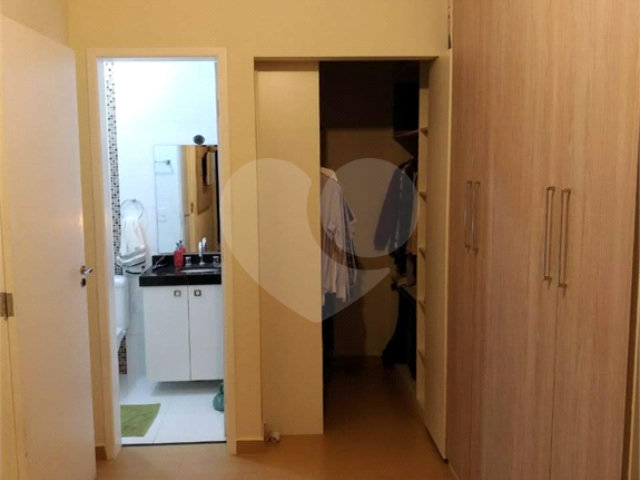 Casa à venda com 2 suítes no condomínio Residencial Matos, São Paulo - SP
