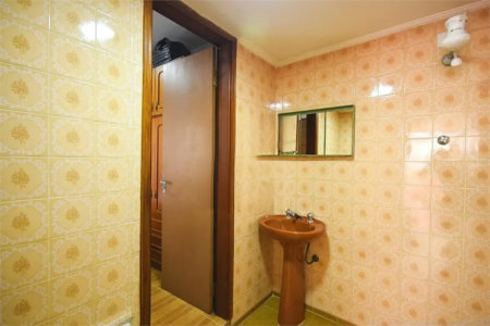 Casa Térrea à venda com 2 quartos, sendo 1 suíte,  em Vila Morse, São Paulo, SP