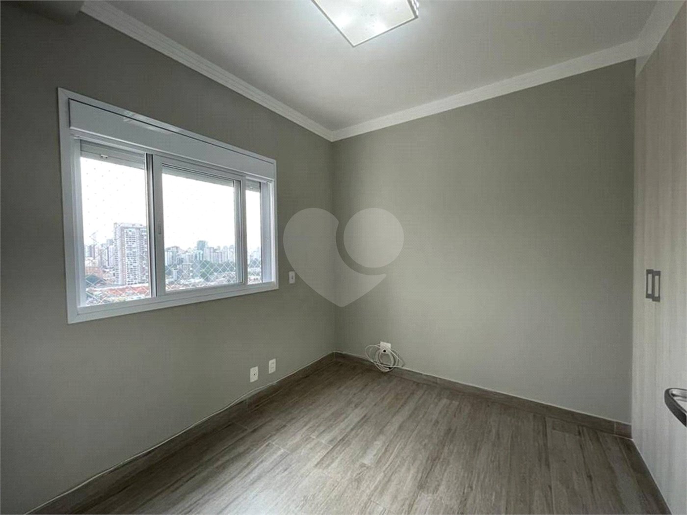 Apartamento à venda com 3 quartos, sendo 1 suíte,  em Vila Gomes Cardim, São Paulo, SP