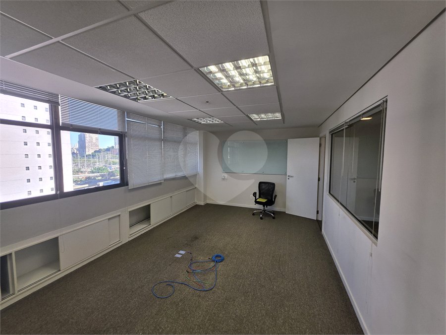 Sala à venda ou para alugar em Vila Olímpia, São Paulo, SP