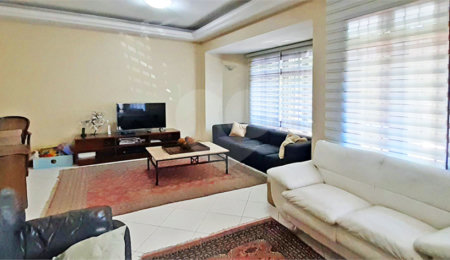 Casa à venda com 4 quartos, sendo 2 suítes,  em Planalto Paulista, São Paulo, SP