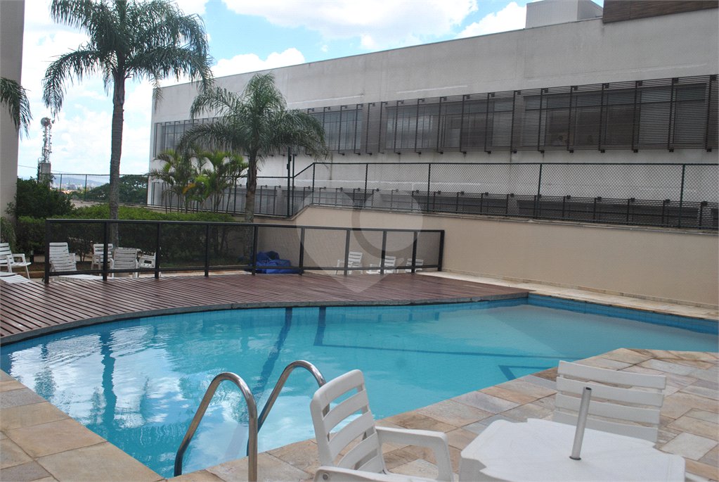 Apartamento à venda com 4 quartos, sendo 3 suítes, em Fazenda Morumbi, São Paulo, SP
