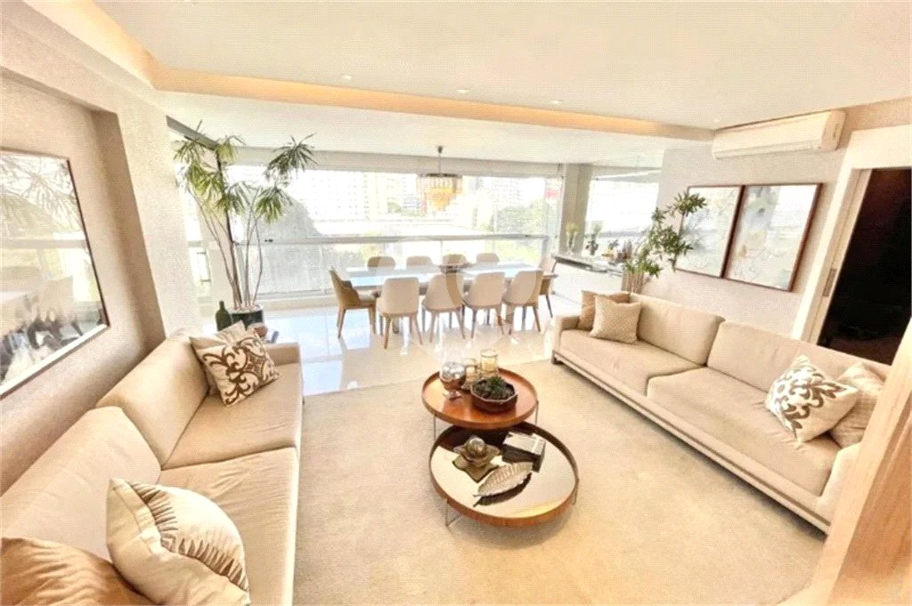 Apartamento à venda com 3 suítes em Santana, São Paulo, SP
