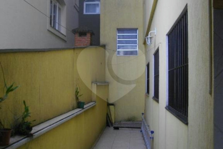 Sobrado à venda com 3 quartos, sendo 1 suíte, em Vila Nova Cachoeirinha, São Paulo, SP