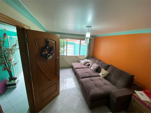 Sobrado à venda com 3 quartos, sendo 1 suíte,  em Imirim, São Paulo, SP