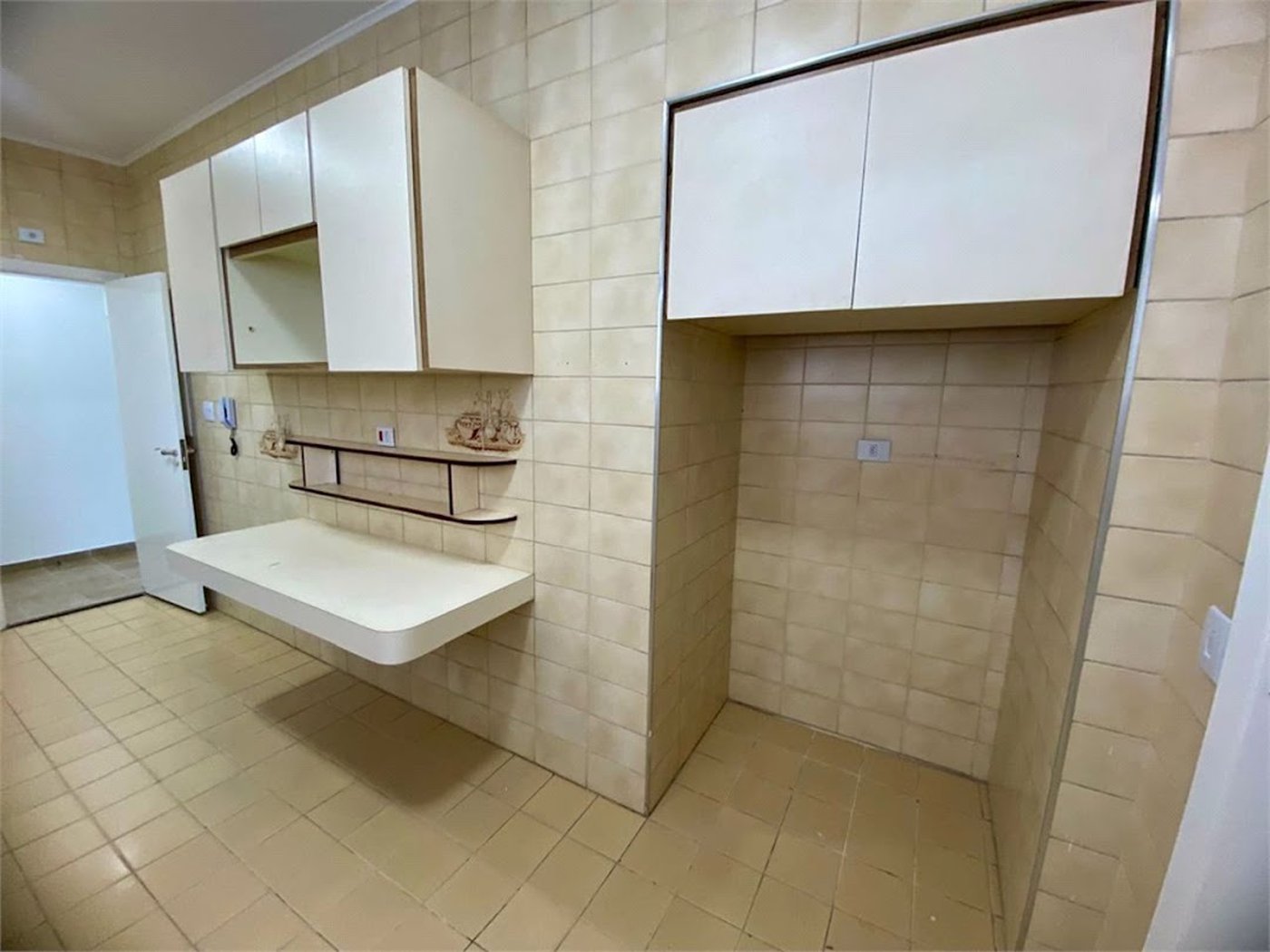 Apartamento Residencial à venda, Centro, Guarujá - AP1482.