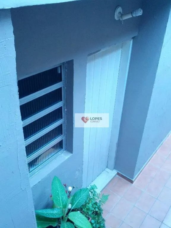 Sobrado à venda com 3 quartos, sendo 1 suíte,  em Jardim das Palmas, São Paulo, SP