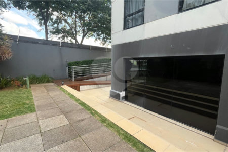 Apartamento à venda com 2 quartos, sendo 1 suíte,  em Carandiru, São Paulo, SP