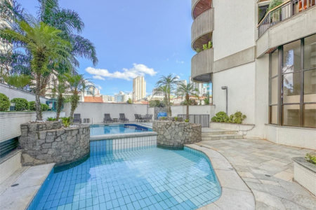 Apartamento à venda com 3 suítes em Vila Santo Estevão, São Paulo, SP