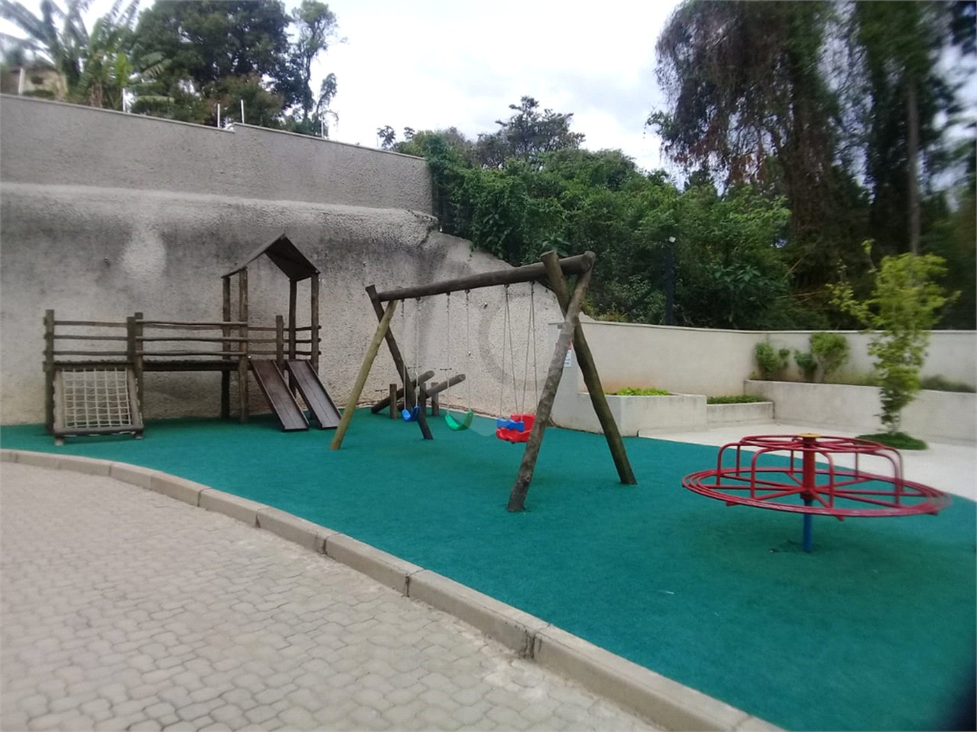 Apartamento à venda ou para alugar com 3 quartos, sendo 1 suíte, em Vista Alegre, Vinhedo, SP