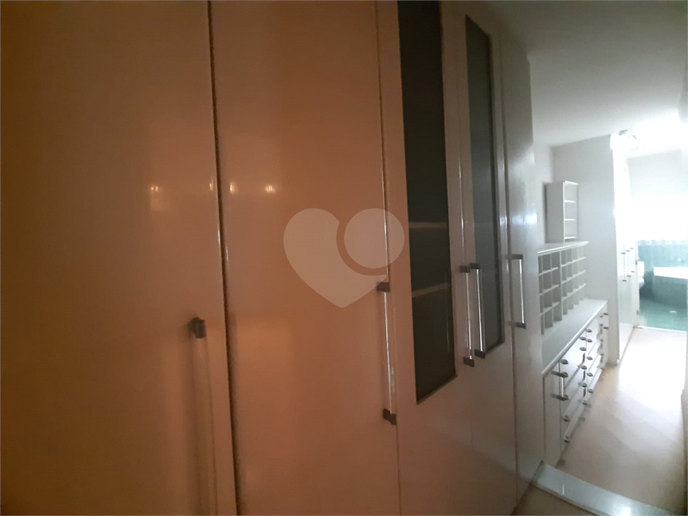 Sobrado à venda com 3 quartos, sendo 2 suítes, em Santana, São Paulo, SP