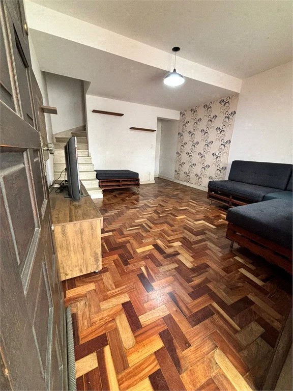 Sobrado à venda com 4 quartos, sendo 2 suítes, em Jaguaré, São Paulo, SP