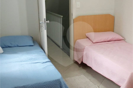 Casa à venda com 3 suítes no condomínio Itapuã XI, São Paulo - SP