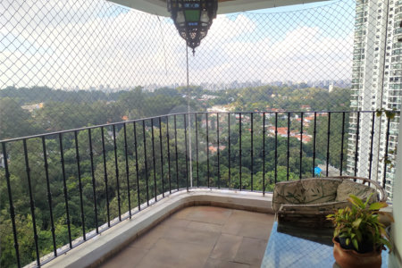 Apartamento à venda com 4 suítes em Jardim Marajoara, São Paulo, SP