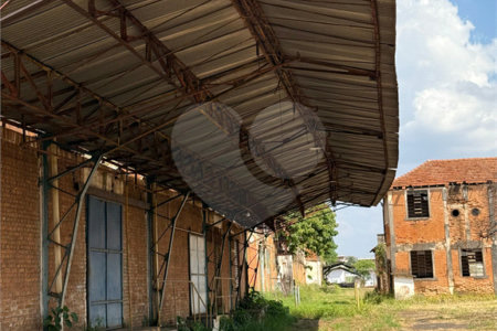 Terreno à venda em Vila Xavier (vila Xavier), Araraquara, SP