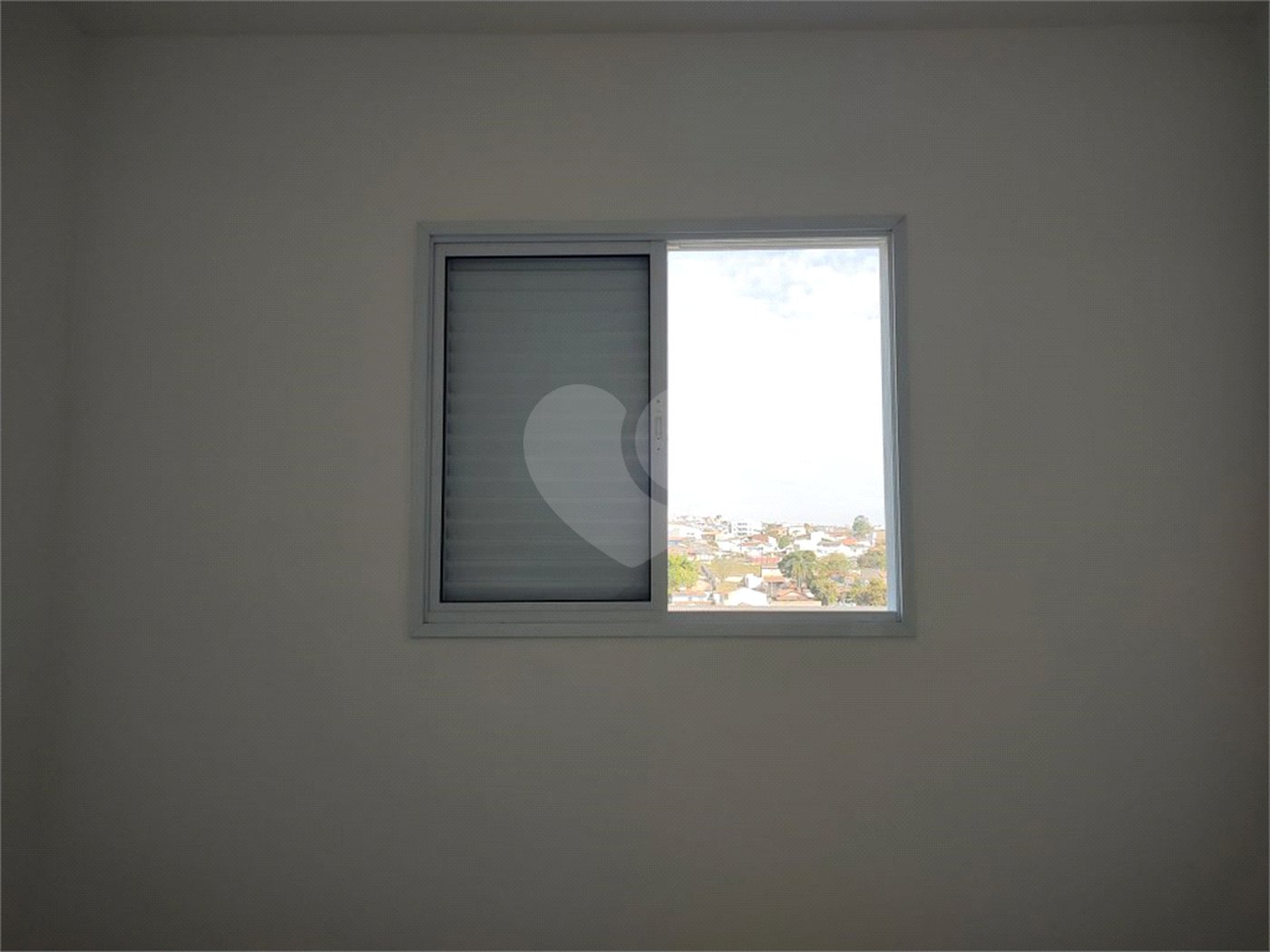Apartamento para alugar com 2 quartos, sendo 1 suíte,  em Jardim das Palmeiras, Atibaia, SP