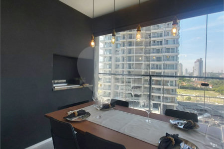 Apartamento à venda com 3 suítes em Jardim das Acácias, São Paulo, SP