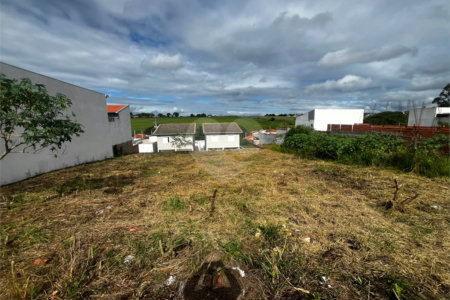 Terreno à venda em Vila Nastri, Itapetininga, SP