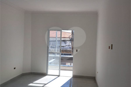Sobrado à venda com 3 quartos, sendo 1 suíte,  em Parque Boturussu, São Paulo, SP