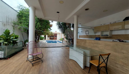 Casa à venda com 4 suítes em Lapa, São Paulo, SP