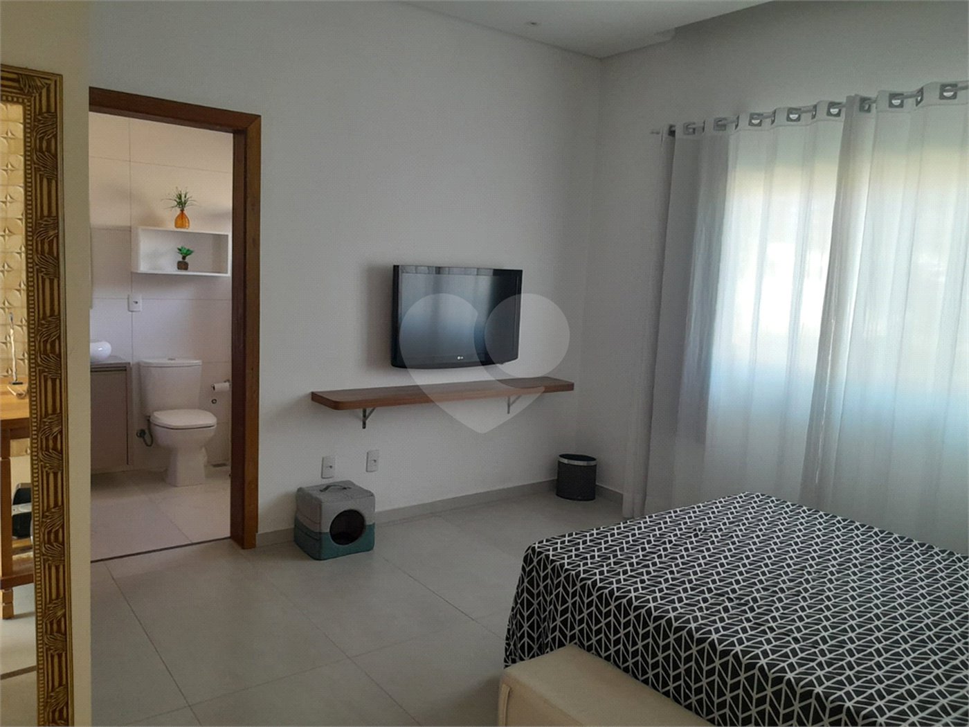 Casa à venda com 3 suítes no condomínio Village Ipanema 1, Araçoiaba da Serra - SP