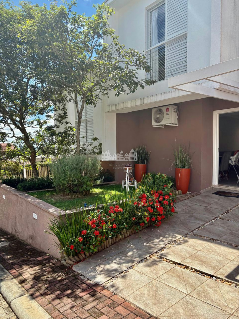 Sobrado, 3 quartos, 147 m² - Foto 1