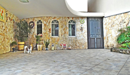 Casa à venda com 3 quartos, sendo 1 suíte,  no condomínio Praça Doutor José Augusto César,8, São Paulo - SP