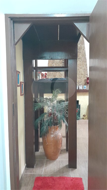 Sobrado à venda com 6 quartos, sendo 4 suítes, em Retiro das Fontes, Atibaia, SP