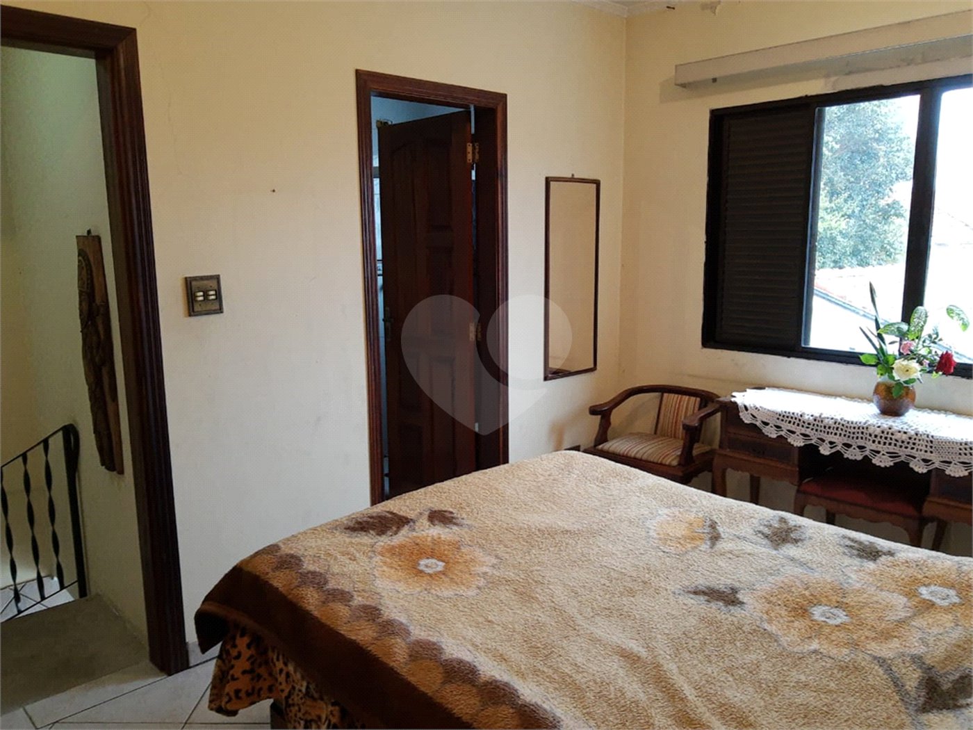 Casa Térrea à venda com 4 quartos, sendo 1 suíte,  em Vila Mazzei, São Paulo, SP