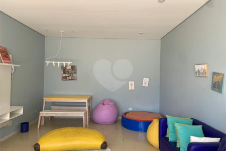 Apartamento à venda ou para alugar com 3 suítes em Vila Suzana, São Paulo, SP