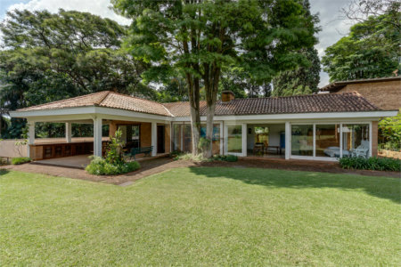 Casa Térrea à venda com 4 quartos, sendo 1 suíte, em Chácara Monte Alegre, São Paulo, SP