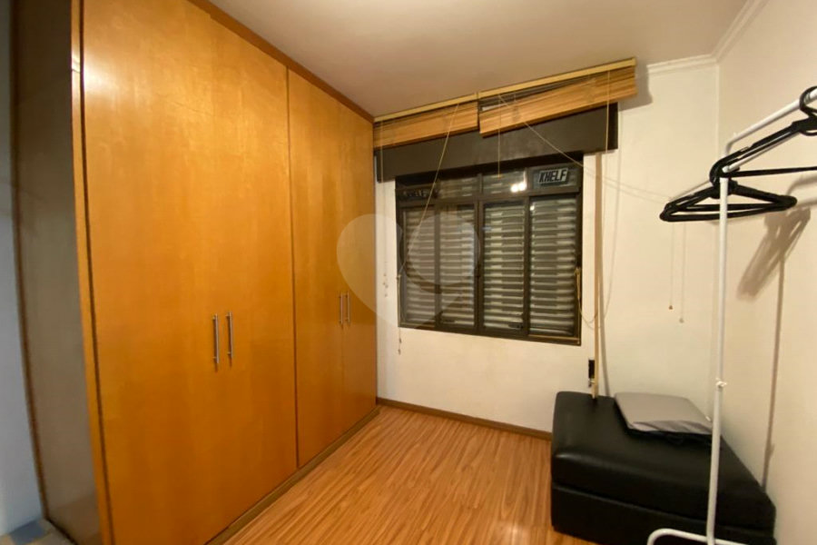 Casa à venda com 5 quartos, sendo 1 suíte,  no condomínio Casa, São Paulo - SP