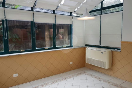 Casa à venda com 4 suítes no condomínio Jardim das Azaléias, São Paulo - SP