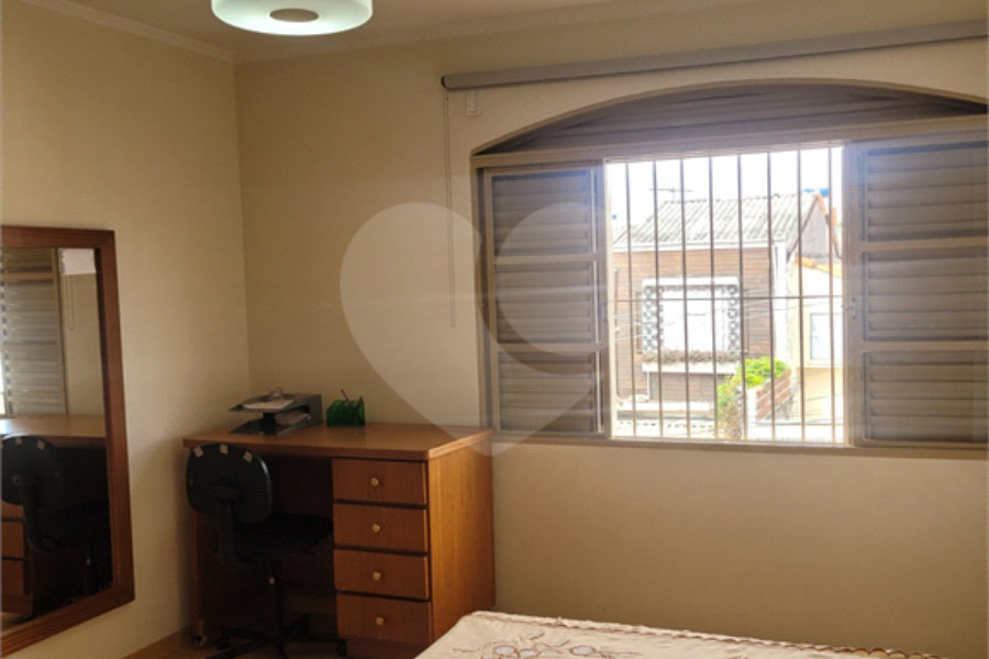 Sobrado à venda ou para alugar com 4 quartos, sendo 1 suíte, em Vila Gustavo, São Paulo, SP