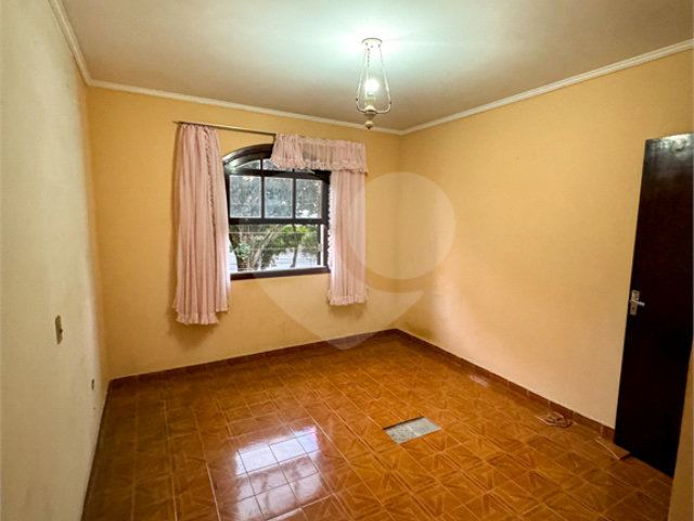 Sobrado à venda com 2 quartos em Parque Edu Chaves, São Paulo, SP
