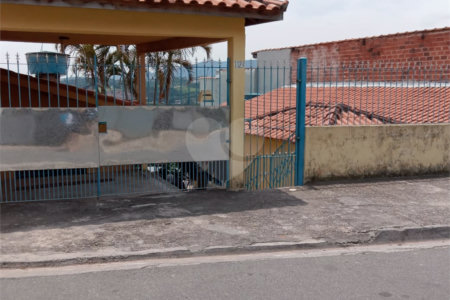 Casa à venda com 3 quartos em Jardim Imperial, Atibaia, SP