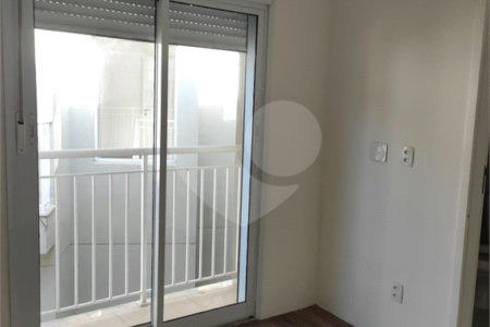 Casa à venda com 2 suítes no condomínio Cântaros da Serra, São Paulo - SP