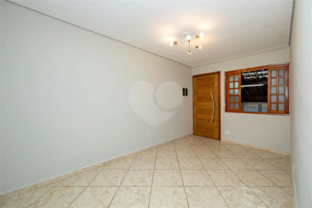 Casa à venda com 2 quartos em Conjunto Residencial Jardim Canaã, São Paulo, SP