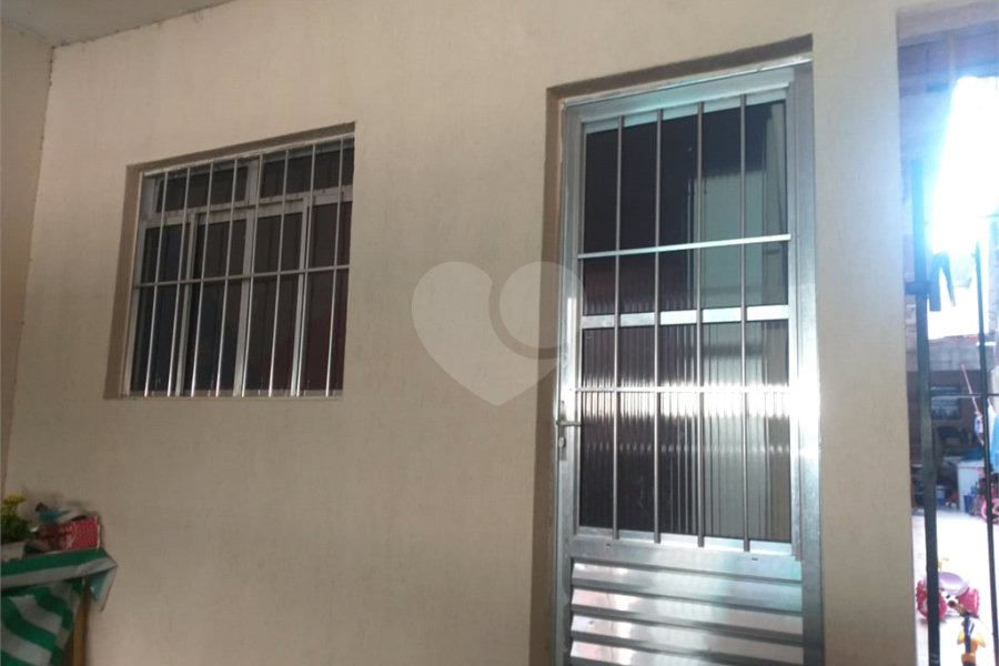 Sobrado à venda com 5 quartos no Brasilândia, São Paulo, SP