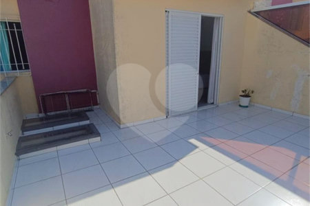Sobrado à venda com 3 quartos, sendo 1 suíte, em Cidade Continental, São Paulo, SP