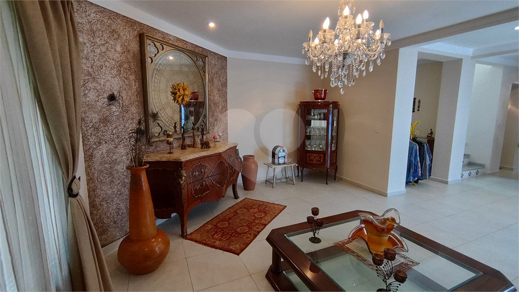 Casa à venda com 3 suítes no condomínio Parque do Varvito, Itu - SP