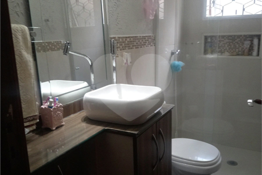 Sobrado à venda com 3 quartos, sendo 1 suíte,  em Tremembé, São Paulo, SP